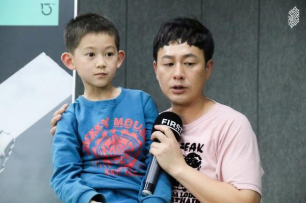 演员张颂文个人资料简介