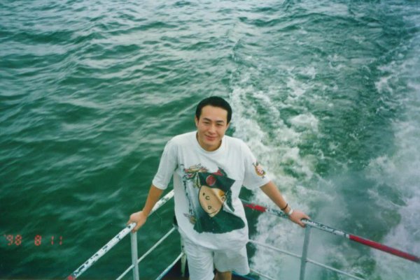 演员张颂文个人资料简介