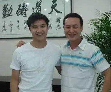 演员张颂文个人资料简介