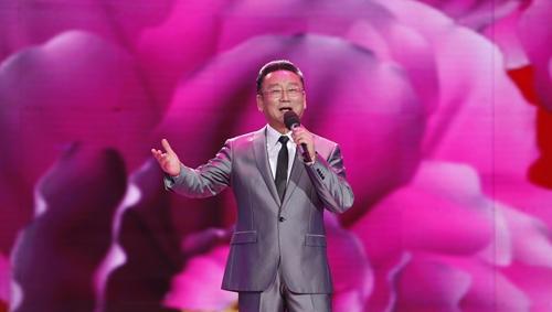 歌唱家蒋大为现在国籍在哪