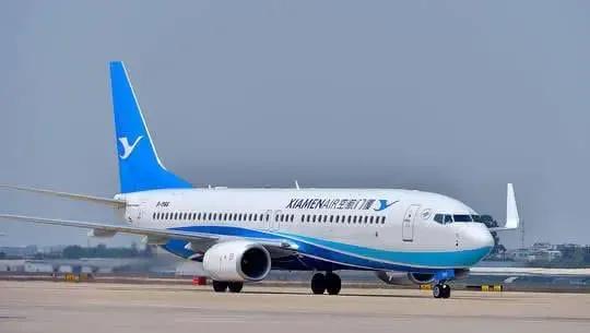 波音737和738有什么区别