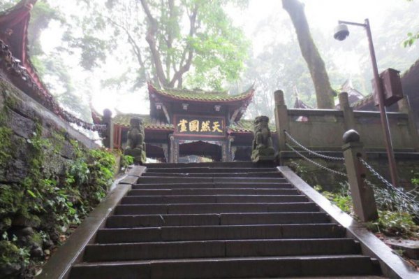 成都周边自驾一日游景点推荐一下