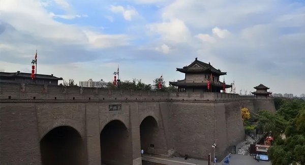 西安的旅游景点有哪些最出名