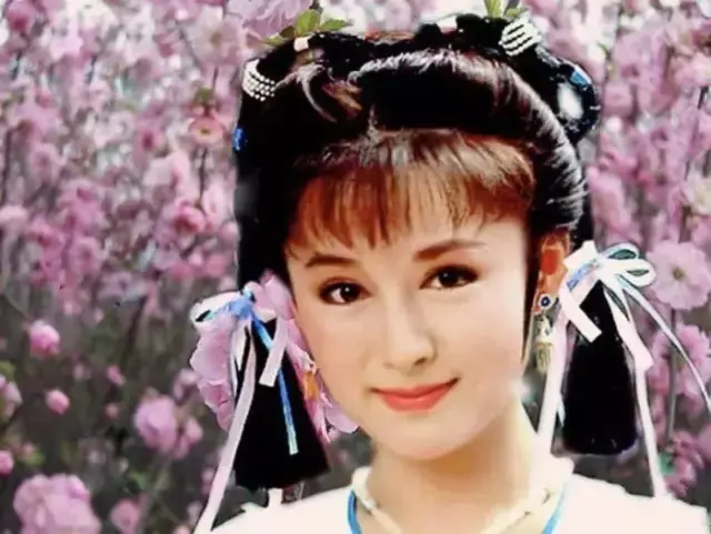 小龙女扮演者有哪几个