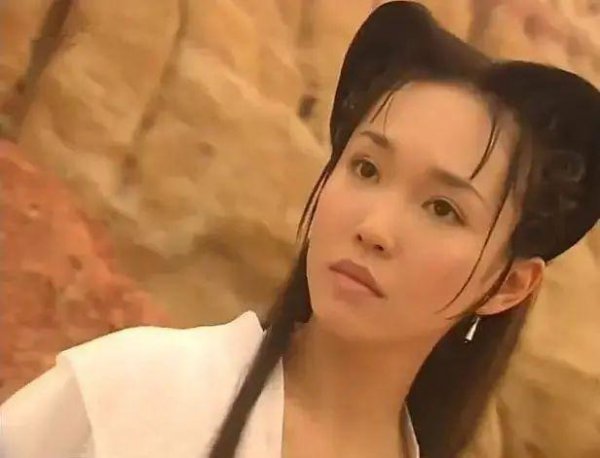 小龙女扮演者有哪几个