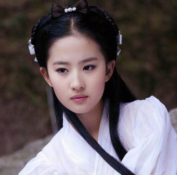 小龙女扮演者有哪几个