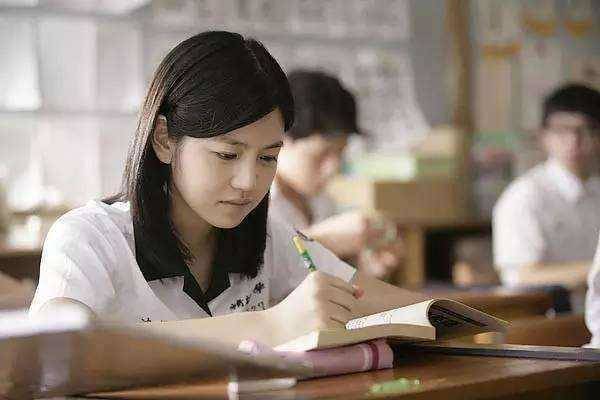 小龙女扮演者有哪几个