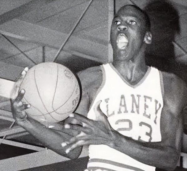 乔丹的个人简介中文