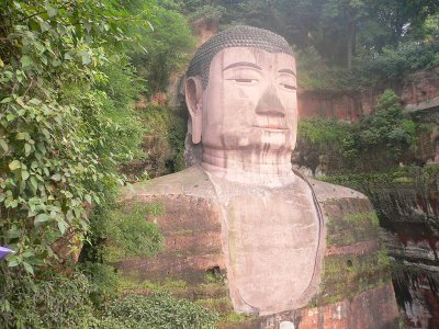 乐山大佛在哪个省份 四川乐山大佛闭目流泪的真相