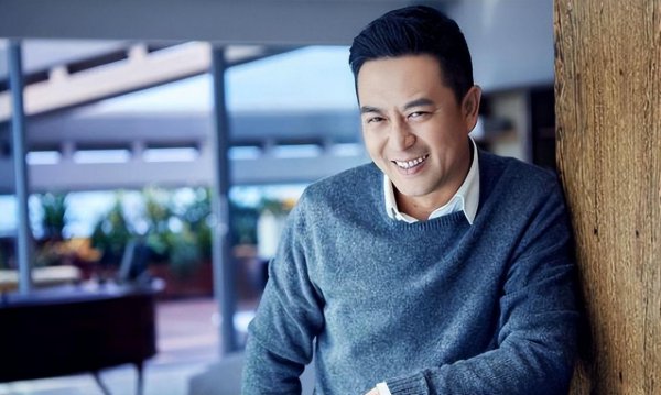 张嘉译的老婆是哪一位