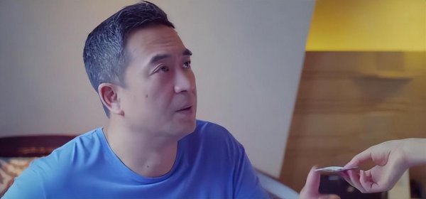 张嘉译的老婆是哪一位