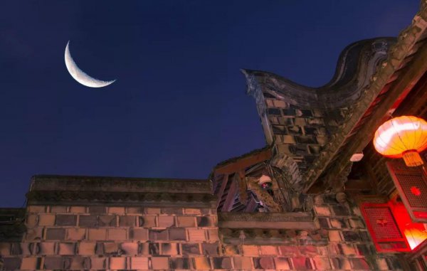 把酒问青天的上一句是什么