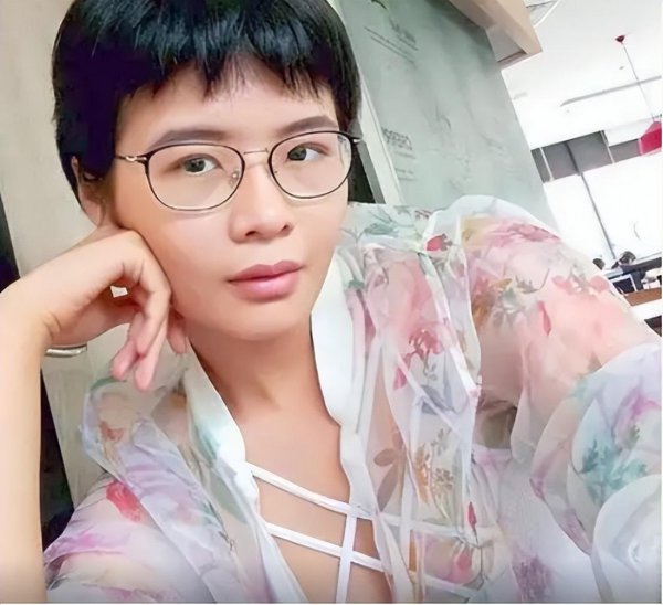 许可馨是谁做了什么事