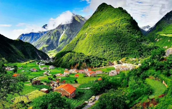 孟屯河谷在哪里