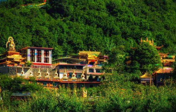 孟屯河谷在哪里