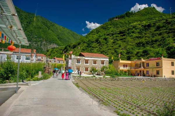 孟屯河谷在哪里