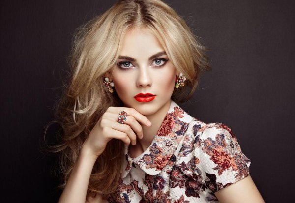 别人说你漂亮时你应该怎么回答