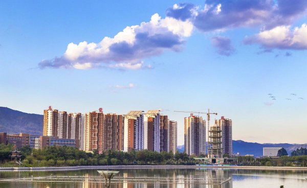 临沧是哪个省的城市