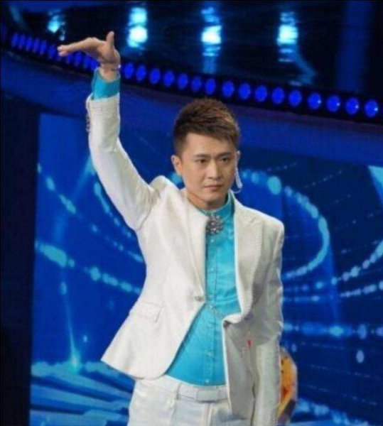 主持人杨帆简历及个人资料简介