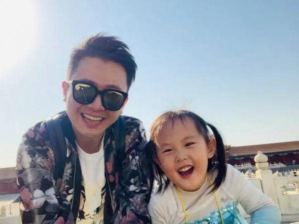 主持人杨帆简历及个人资料简介