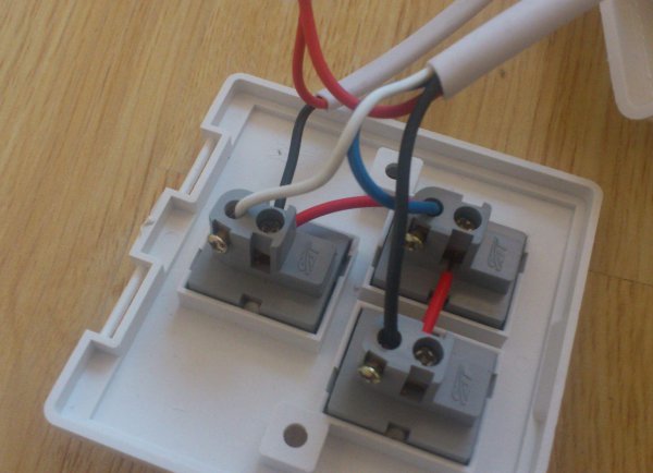 等电位联结端子箱是什么作用