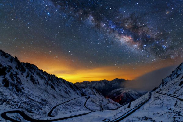 巴郎山风景区在哪里