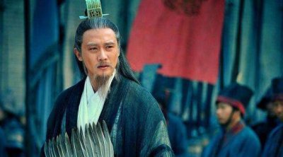 三国演义中的卧龙是谁 三国时期卧龙先生是哪个人物的绰号