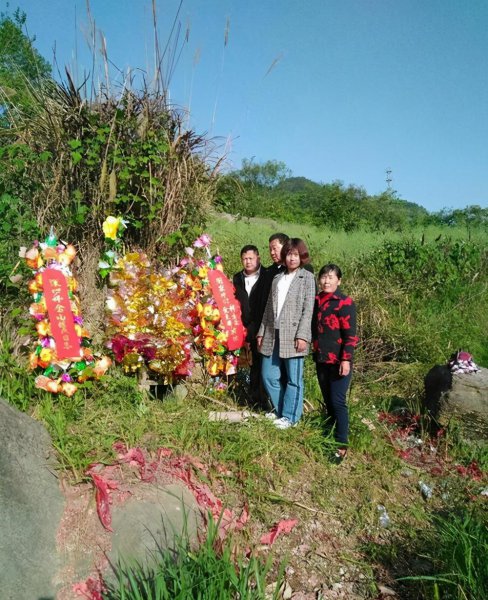 新坟前三年有什么讲究