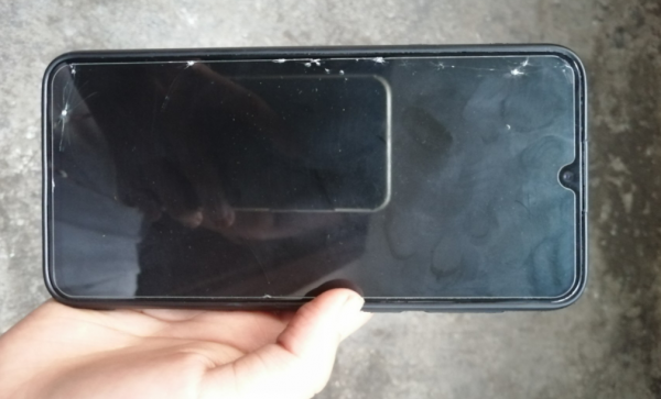 手机关机后开不了机怎么办