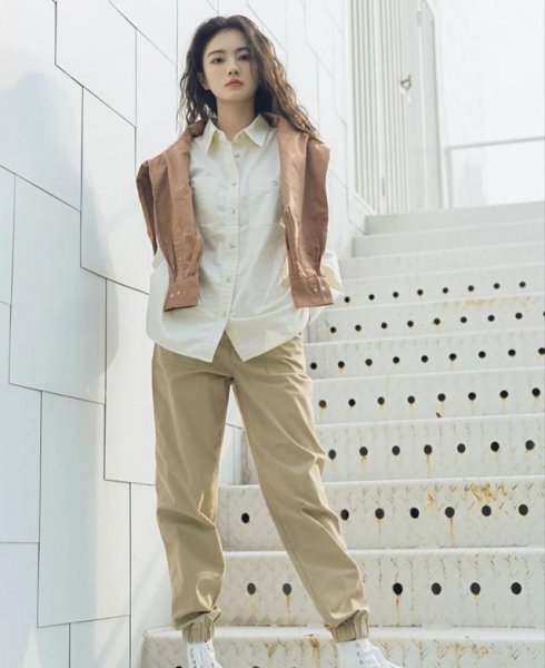 工装裤配什么鞋子好看