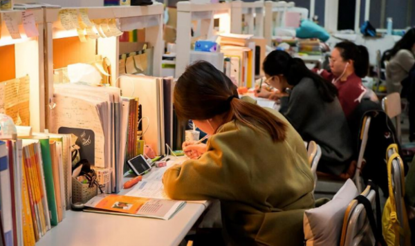 大学挂科补考过了档案有记录吗