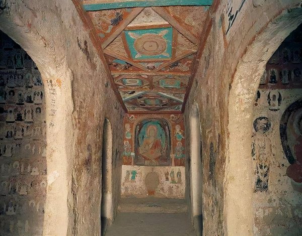 敦煌莫高窟资料的神秘