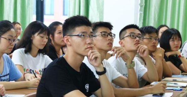 男生多高是完美身高