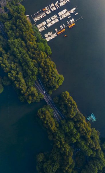 西湖面积有多大