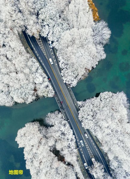 西湖面积有多大