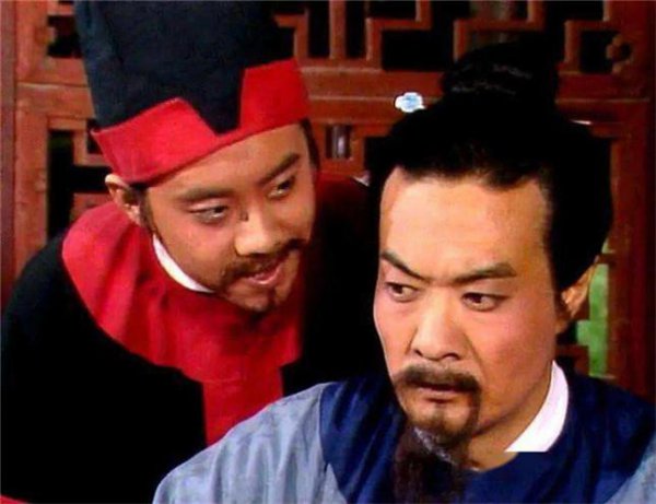 红楼梦贾雨村为什么要报复贾家