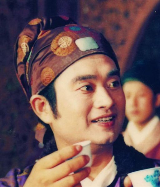 红楼梦贾雨村为什么要报复贾家