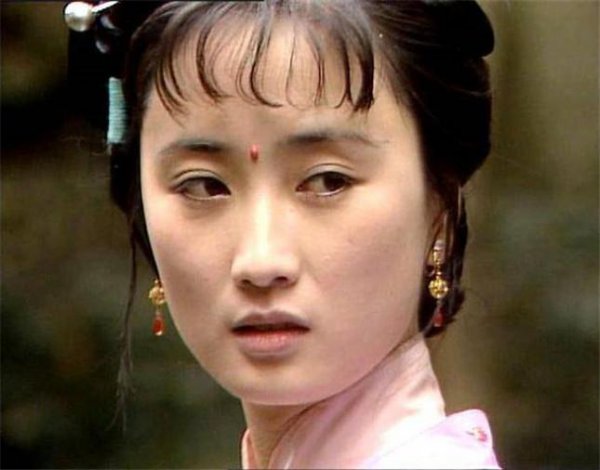 红楼梦贾雨村为什么要报复贾家