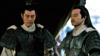 周瑜是谁的部下 周瑜为何选择辅佐孙策而不是刘备