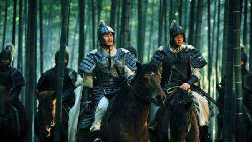 周瑜是谁的部下