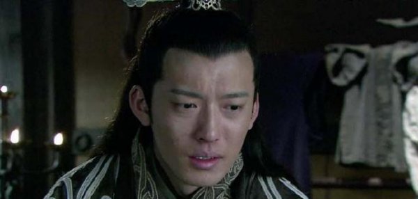 周瑜是谁的部下