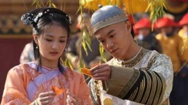 元澈是谁的孩子