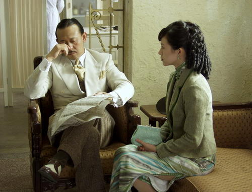 电影大红灯笼高高挂改编自哪部小说