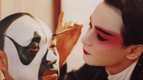 电影大红灯笼高高挂改编自哪部小说