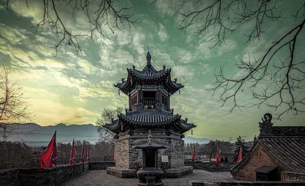 张壁古堡在山西什么地方