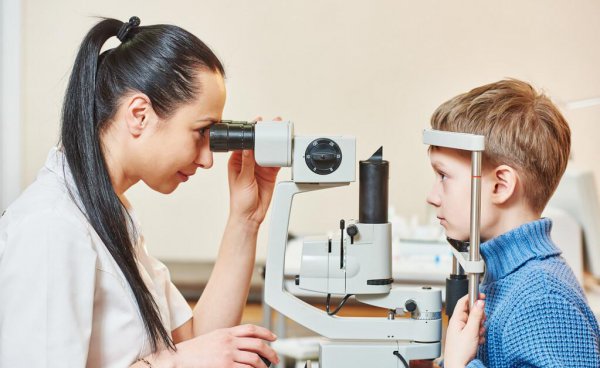 戴眼镜头晕但是很清晰