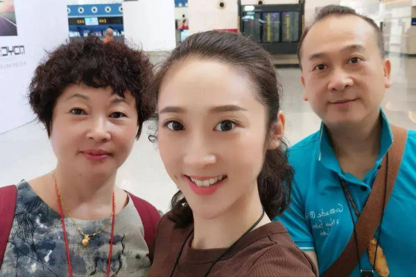 殷硕个人资料简介