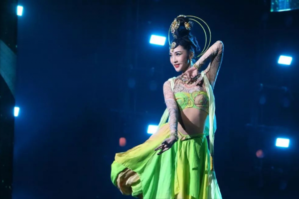 殷硕个人资料简介