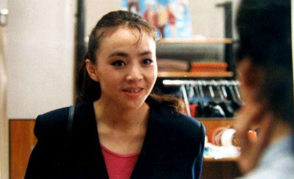 屠洪刚的三任妻子是谁