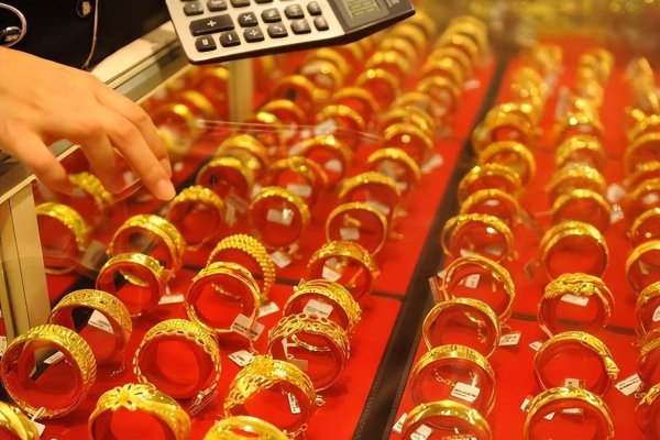 什么时候买黄金首饰最划算